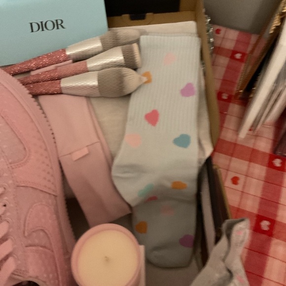 Valentine Nike 9 Air Force 1 Shoes-Skims Socks-Headband-Undies & Much More - Picture 6 of 15